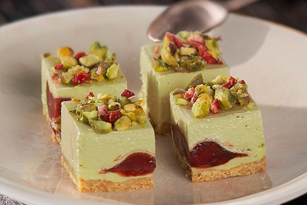 Pistáciový cheesecake