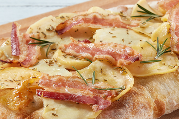 Foccacia s pancettou a sýrem Fontina