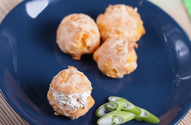 Sýrové profiterolky